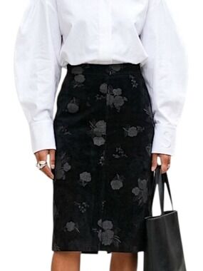 Vtg 90s Canadian made old money quiet luxury black floral suede pencil skirt 10